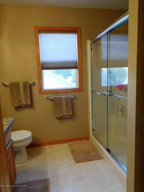 12318 Sea Pines Dr, Dewitt, MI 48820 photo 17
