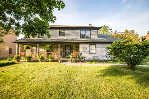 2109 Long Leaf Trl, Okemos, MI 48864 photo 1