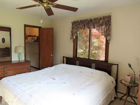 8834 W Howe Rd, Eagle, MI 48822 photo 20