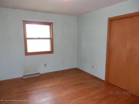 2320 Eifert Rd, Holt, MI 48842 photo 9