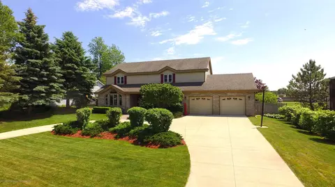 3243 Old Hickory Trl, Dewitt, MI 48820 photo 1