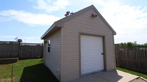 3243 Old Hickory Trl, Dewitt, MI 48820 photo 25