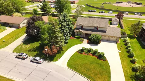 3243 Old Hickory Trl, Dewitt, MI 48820 photo 2