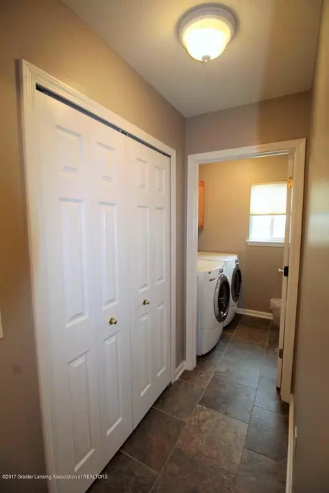 242 Ware St, Mason, MI 48854 photo 21