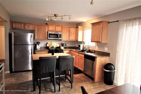242 Ware St, Mason, MI 48854 photo 10