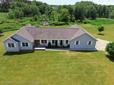 19028 Bradley Rd, Gregory, MI 48137 photo 2