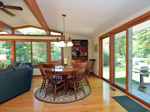 4364 Arbor Dr, Okemos, MI 48864 photo 16