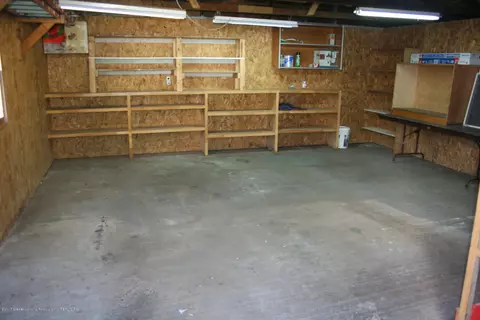 5660 Cade St, Haslett, MI 48840 photo 20