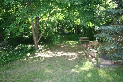 5660 Cade St, Haslett, MI 48840 photo 26