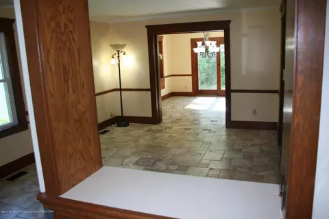 5660 Cade St, Haslett, MI 48840 photo 2