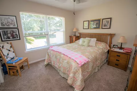 319 E Potter Ave, Lansing, MI 48910 photo 14