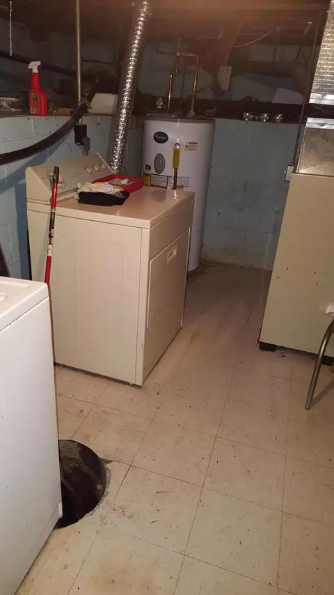 6528 Cooper Rd, Lansing, MI 48911 photo 10