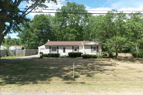 6528 Cooper Rd, Lansing, MI 48911 photo 1