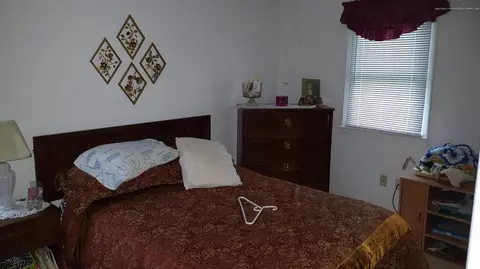 6528 Cooper Rd, Lansing, MI 48911 photo 7