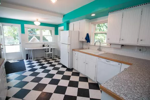 504 E Higham St, Saint Johns, MI 48879 photo 14