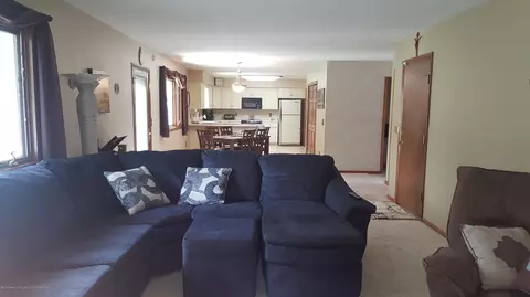 13167 Farm Ln, Dewitt, MI 48820 photo 11