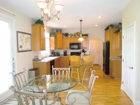 11661 Hidden Ridge Dr, Dewitt, MI 48820 photo 5