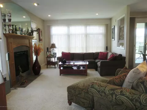 11661 Hidden Ridge Dr, Dewitt, MI 48820 photo 13