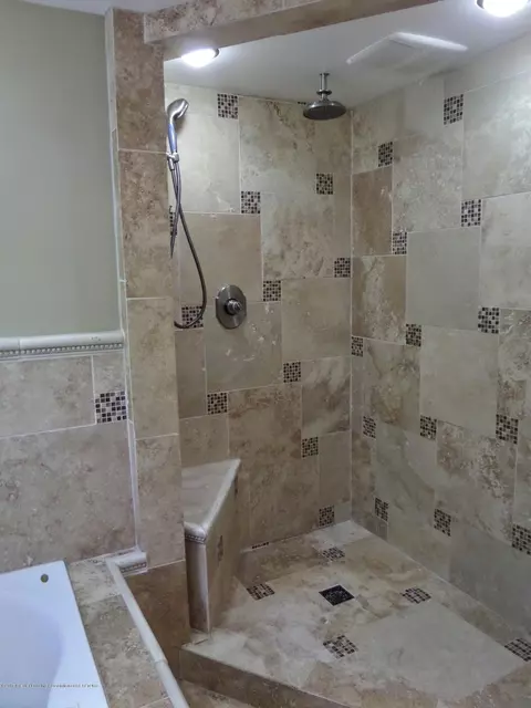 301 E Northrup St, Lansing, MI 48911 photo 16