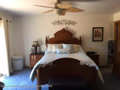 317 W Rolfe St, Perry, MI 48872 photo 12