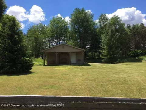 317 W Rolfe St, Perry, MI 48872 photo 42