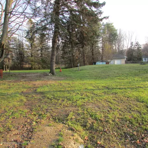 685 N Cedar Rd, Mason, MI 48854 photo 15