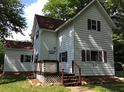 218 Jackson St, Sunfield, MI 48890 photo 2