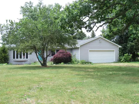 7416 E Cutler Rd, Bath, MI 48808 photo 2