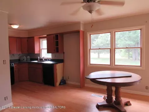 7416 E Cutler Rd, Bath, MI 48808 photo 5