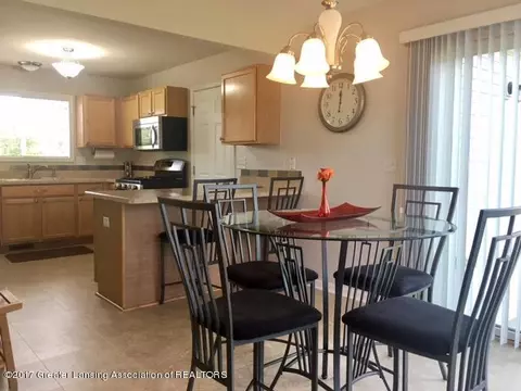 5907 Westover Dr, Bath, MI 48808 photo 2