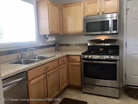 5907 Westover Dr, Bath, MI 48808 photo 17