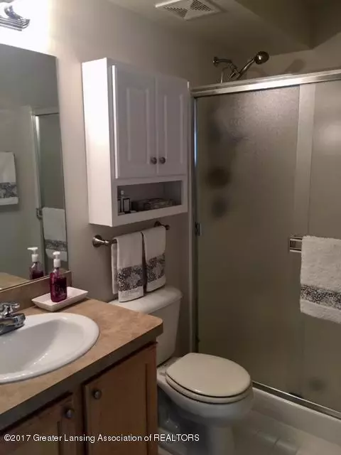 5907 Westover Dr, Bath, MI 48808 photo 9