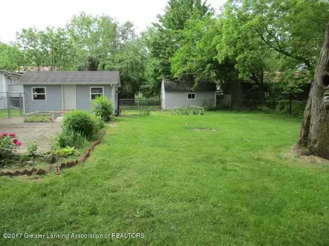 420 Mill St, Williamston, MI 48895 photo 4
