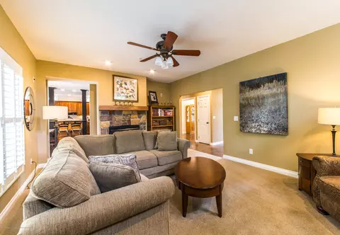 3262 Canopy Dr, Dewitt, MI 48820 photo 5