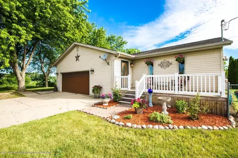 11902 W State Rd, Eagle, MI 48822 photo 3
