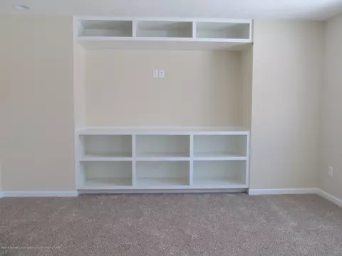 14090 Hidden Way, Bath, MI 48808 photo 9