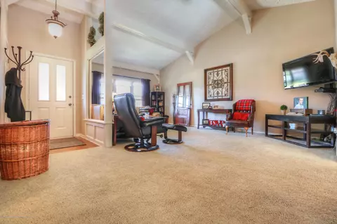 3260 Old Hickory Trl, Dewitt, MI 48820 photo 2