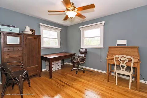 423 N Logan, Dewitt, MI 48820 photo 10