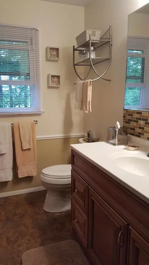 12176 Pine Ridge Dr, Perry, MI 48872 photo 10