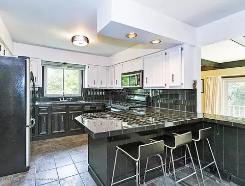 6634 Aberdeen, Dimondale, MI 48821 photo 9