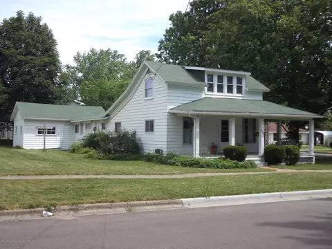 609 E Higham St, Saint Johns, MI 48879 photo 1