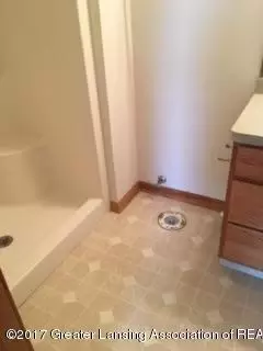 14727 Lullingstone Dr, Lansing, MI 48906 photo 16