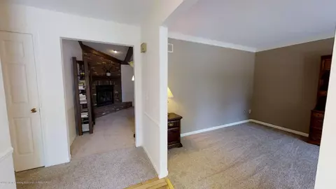880 Moss Glen Cir, Haslett, MI 48840 photo 13