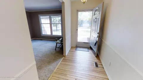 880 Moss Glen Cir, Haslett, MI 48840 photo 26