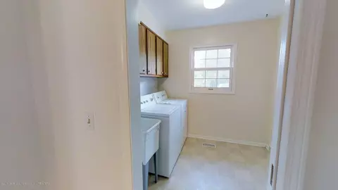 880 Moss Glen Cir, Haslett, MI 48840 photo 22