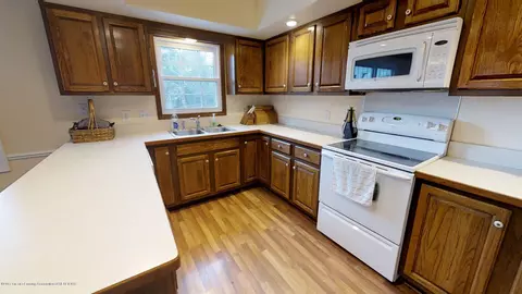 880 Moss Glen Cir, Haslett, MI 48840 photo 20