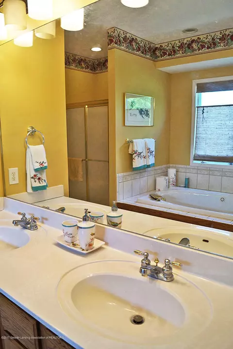 5553 Wild Iris Ln, Haslett, MI 48840 photo 19