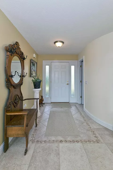4360 Redbud Trl, Williamston, MI 48895 photo 5