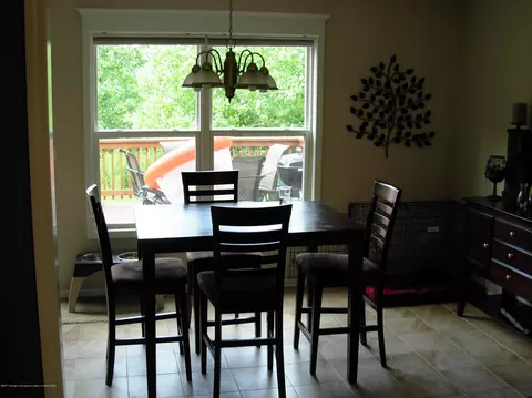 4530 Bison Dr, Holt, MI 48842 photo 4