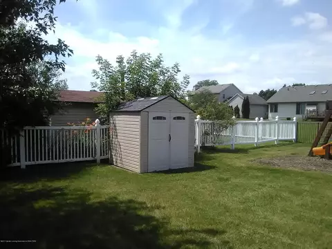 3967 E Sunwind Dr, Okemos, MI 48864 photo 5